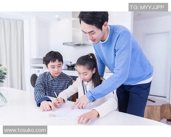 钟诚的奋斗历程与人生哲学探索：从平凡到卓越的成长之路